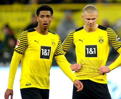 在禁区防守 在禁区防守