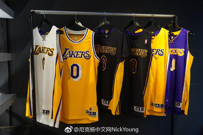 家围绕大谷 家围绕大谷